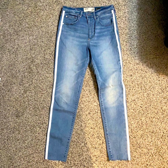 Garage Denim - Garage ultra high rise jeans with white stripes